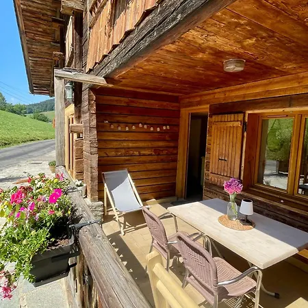 Lachat En Typique Le Grand-Bornand